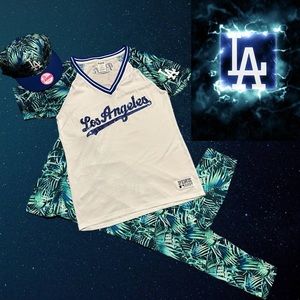 VS PINK LOS ANGELES DODGERS FAN GEAR SET